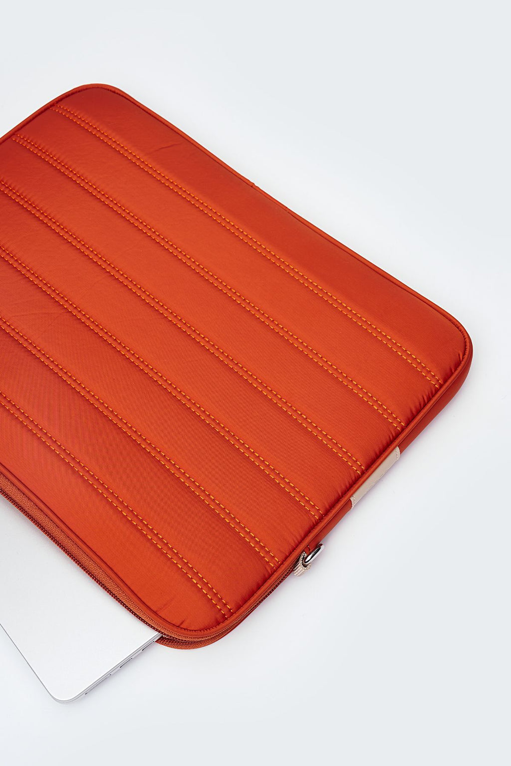 Su Geçirmez Kumaş Laptop Kılıfı 15.6" ve 16" Inç Turuncu