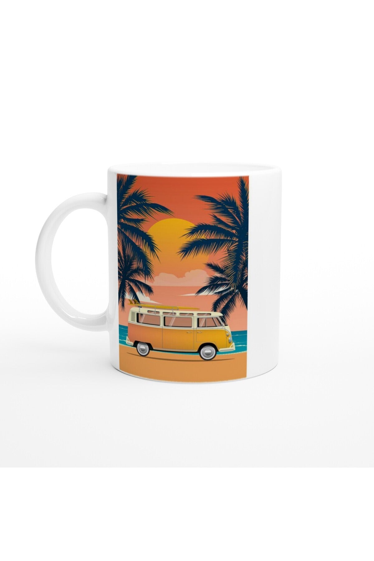 Gün Batımında Palmiye ve Surf Minibüsü Temalı Retro Kupa Bardak