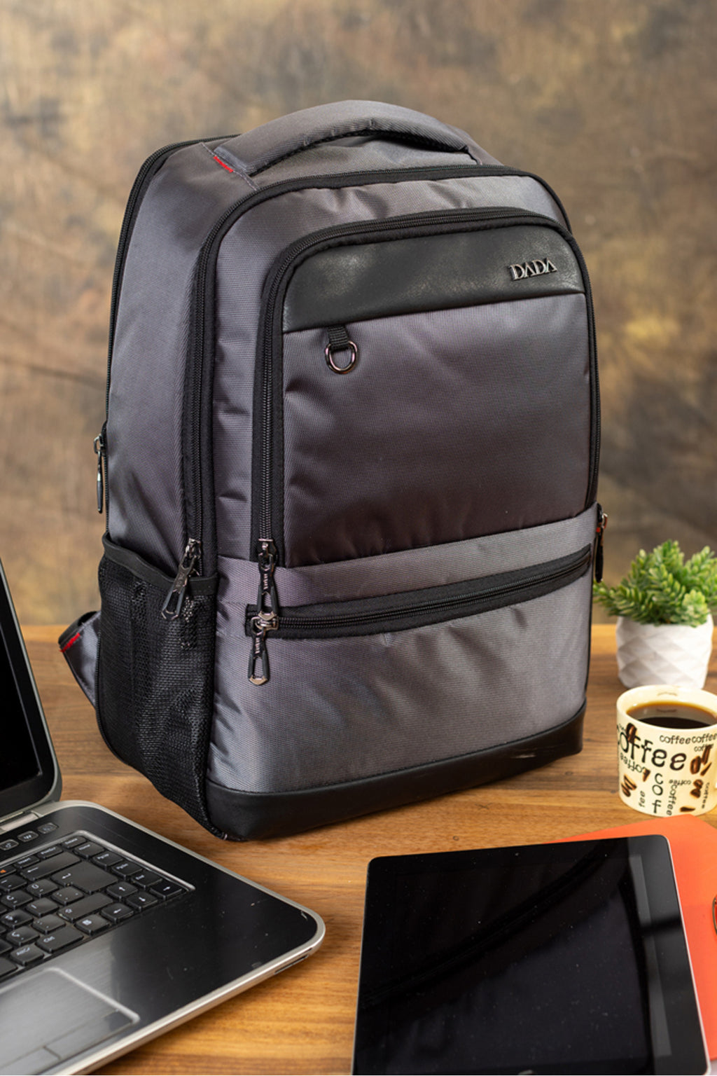 Gri Sırt Çantası Su Geçirmez Erupa Air Omuzluk Usb Girişli 15'6 Inç Notebook 10'1 Inç