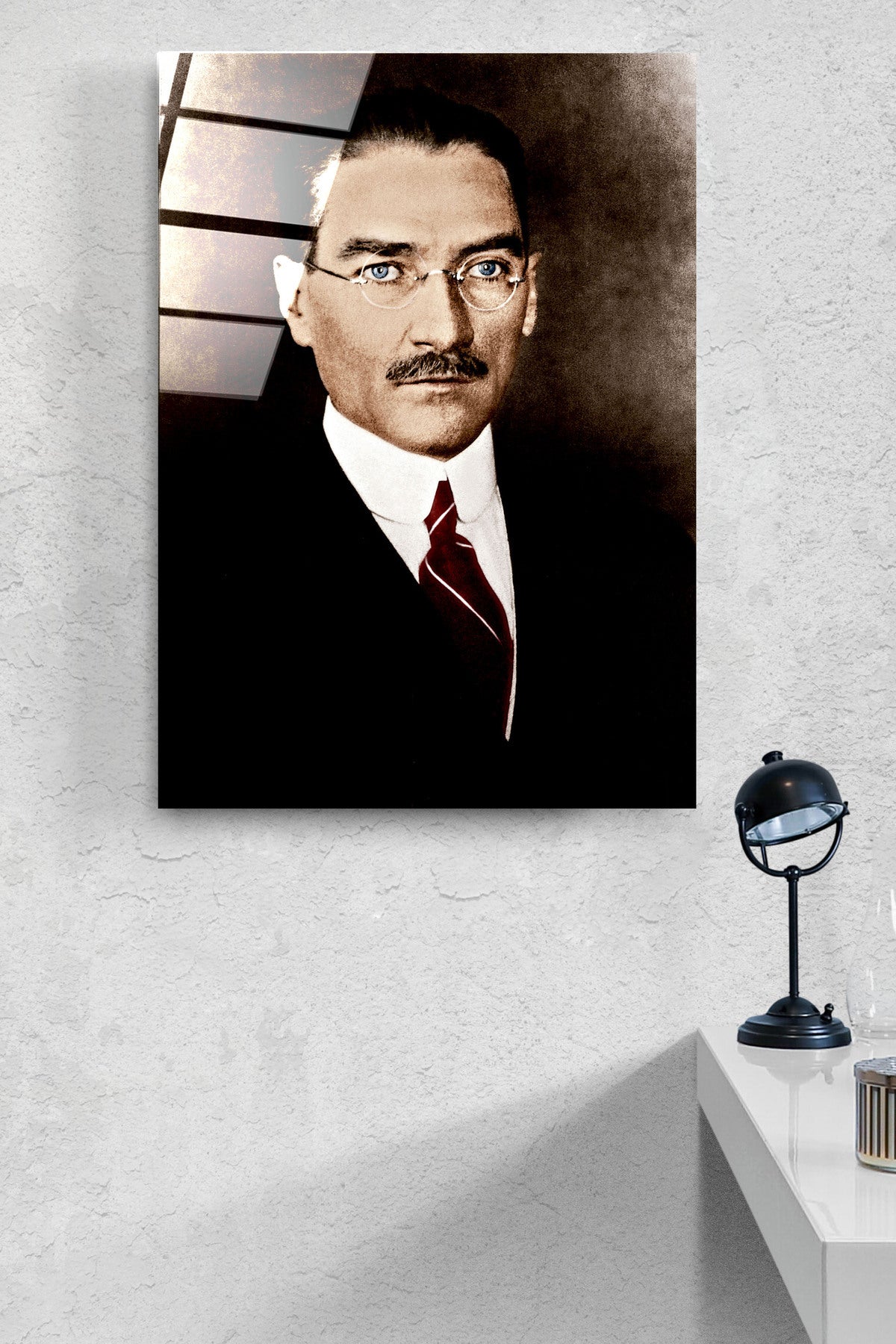 Dekoratif Atatürk Dekoratif Cam Tablo (70 x 105)