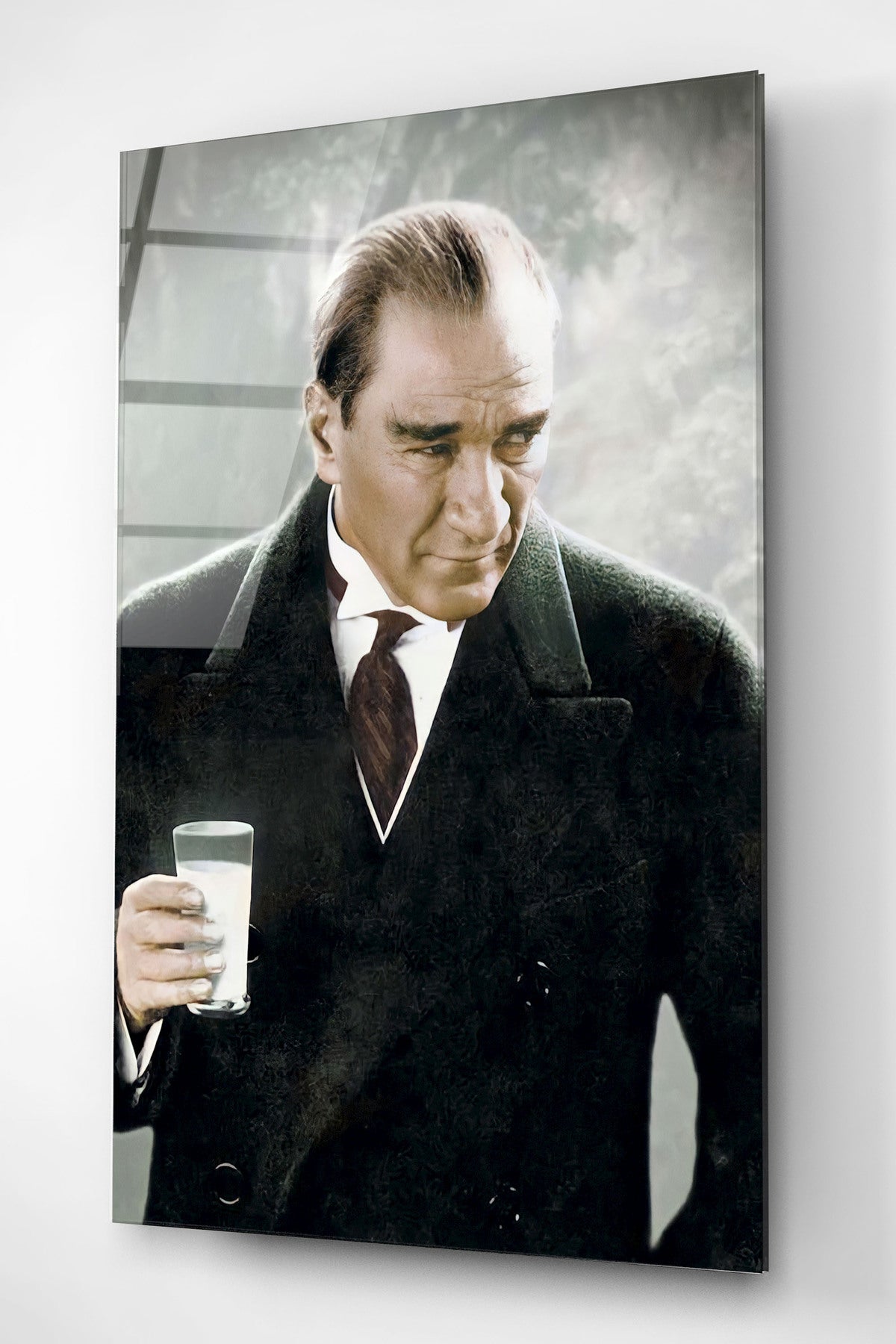 Dekoratif Atatürk Dekoratif Cam Tablo (70 x 105)