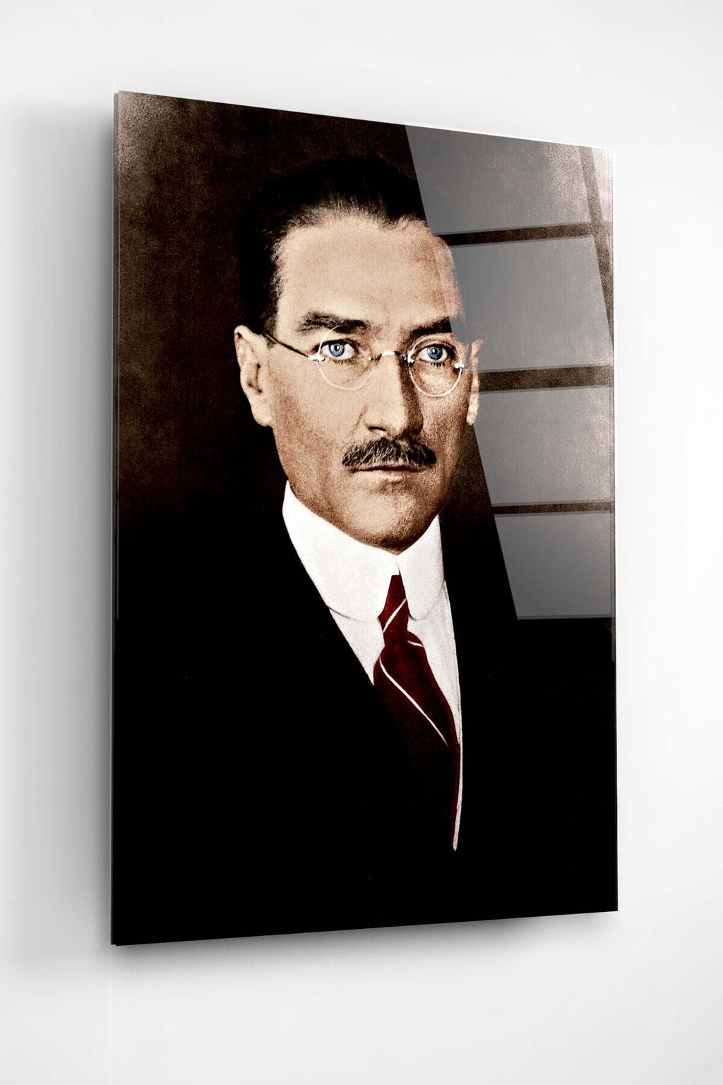 Dekoratif Atatürk Dekoratif Cam Tablo (50 x 70)
