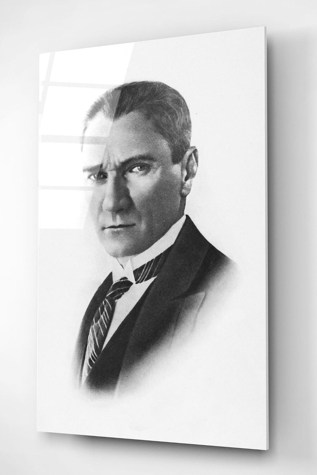 Dekoratif Atatürk Dekoratif Cam Tablo (50 x 70)